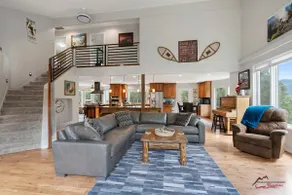 A/C, Hot Tub, Ping-Pong & Air Hockey, Pet Friendly - Image 3