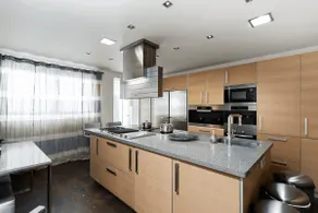 TESS Penthouse Deluxe DS11 - Image 5