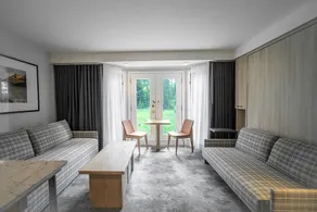 Great Location! Cozy Charming Lake Louise Getaway - Image 5