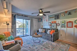 Eclectic Condo w/ Balcony: 1 Block to Beach! - Image 5