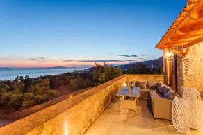 Mani Panoramic Views - Private Sunny Retreat - Image 3