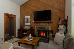 Mountain condo by Okemo w/ hot tub - Image 2