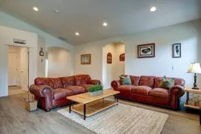 Fantastic Family Friendly Home w/ Moutain View, Huge Fenced yard, Private Backyard and Patio, A/ - Image 5