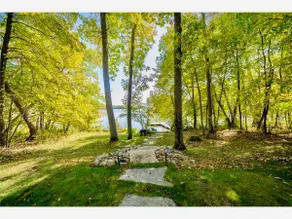 Chalet-Style Architectural Home on Star Lake - Crosslake - Image 5