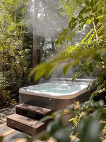 Halfmoon Cottage I Nature Escape I Hot Tub I Pets - Image 5