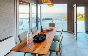 Beautiful Home In Gazi, Heraklio - Image 4