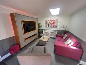 HOT TUB / WOODLAND RETREAT / Near Skegness - Image 3