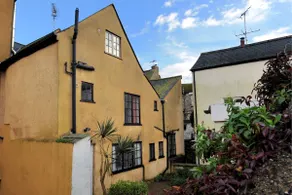 Tudor Cottage - Image 3