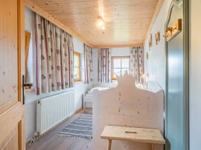 Farm vacation apartment with balcony - Image 4