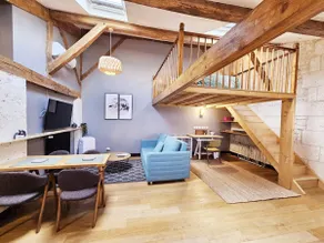 Rare and vast studio with beautiful volumes APT 31 - Image 3