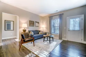 Nature View 2BR | Prime Location | Walk-In Shower! - Image 3