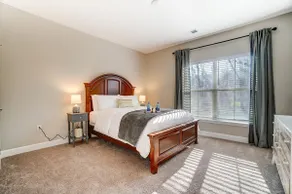 Forest View 2BR | Prime Location | Walk-In Shower! - Image 3