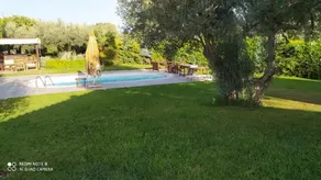 Luxurious 6 bedroom villa with a private pool - Image 2