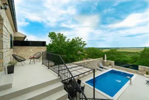 Stone villa Didovi Snovi with heated pool - Image 2