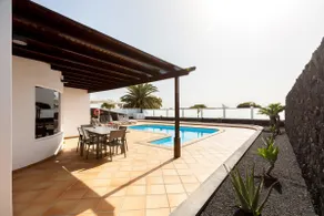 Villa Mimi - 3 værelses villa med privat opvarmet pool nær stranden. - Image 3