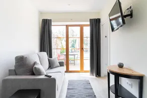 LANGRE. Apartment in Villaverde - Image 5