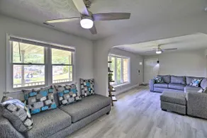 Bluefield Retreat w/ Pool Table: Near Parks! - Image 5