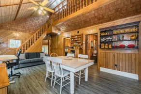 Golden Pine, a rustic cottage with water access - Image 5