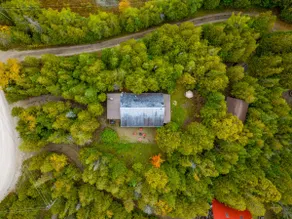 Golden Pine, a rustic cottage with water access - Image 2