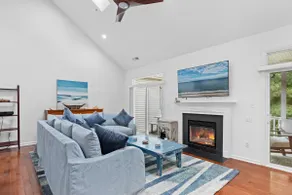 The Hingham House - Image 3