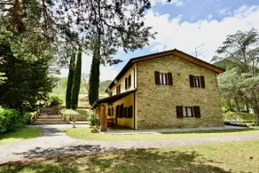 Beautiful country house in the heart of Tuscany - Image 3