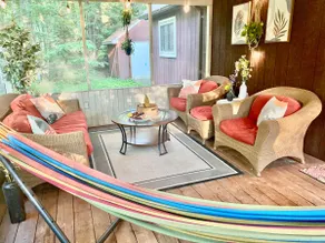 Chalet Retreat w/ Hot Tub, Short Walk to Lake & Pool - Image 5