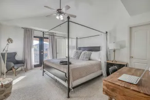 Casa del Sol: Modern Elegance in Upscale Westside - Image 3