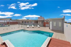 Villa Serene 3, 6-10 Market Street - Surfside Apartments WiFi, water views, Air Con, Pool - Image 4