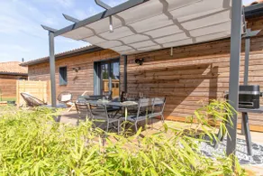 Spacious wooden house from 2021, quiet, forest view - Image 3