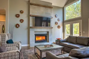 Luxury Estate w/ Hot Tub & Game Room + Biltmore Pass | 18 Min to Asheville - Image 4