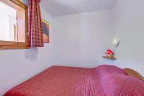Les Valmonts 711 - Image 4