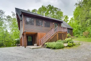 Rustic North Creek Getaway ~ 4 Mi to Gore Mtn! - Image 3