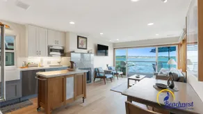 Capitola Cliff House - Image 5