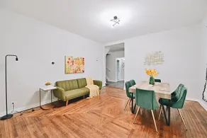 Indianapolis Luxury Clean Downtown Home. - Image 3