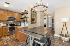 Serenity in the Rockies townhouse - Image 5