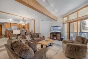 Powder Run at Deer Valley Resort - Two Bedroom Condo with Hot Tub #A13 2 Condo - Image 3