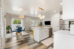3BR Art Deco Townhome Near Downtown Caldwell + Garage - Image 4