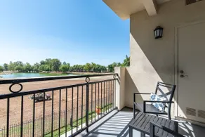 Saints 2BDRM King Suite | Deluxe Living Cali - Image 5