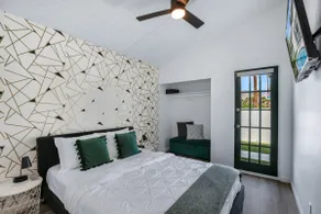 Desert Green Serenity - Image 5