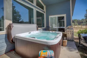 Luxury Pagosa Home; Pet Friendly with Hot Tub - Image 2