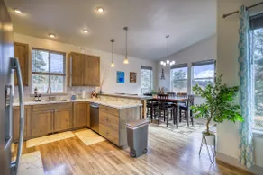 Luxury Pagosa Home; Pet Friendly with Hot Tub - Image 4