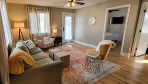 Charming Gretna Bungalow Between Omaha and Lincoln - Image 3