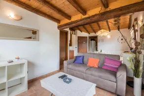 Attic with lake view - Image 4