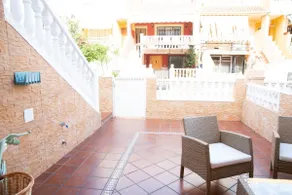 Summer Beach House - Image 4
