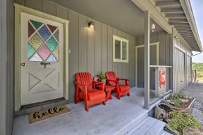 Irish Beach Cottage w/ Beach Access & Ocean Views - Image 3