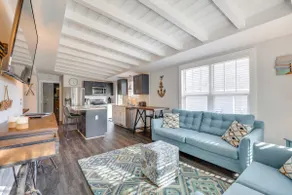 Modern Oak Island Escape: 1 Mile to Long Beach! - Image 4