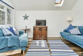 28 Marsh Road - Image 4