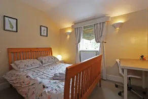 Compton House Snug - Image 4