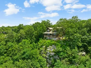 Eagle’s Crest at Mentone-Amazing Views, sleeps 8 - Image 2
