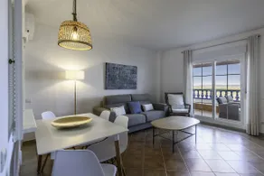 Marina Iii 37 Vut - Image 2